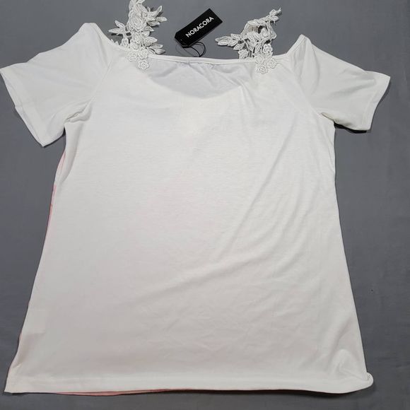 Noracora Women Shirt Size M Pink Preppy Lace Dainty Floral Classic Short Sleeves - Picture 2 of 8